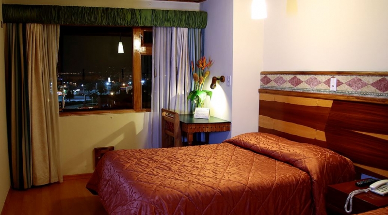 Hotel Zeus